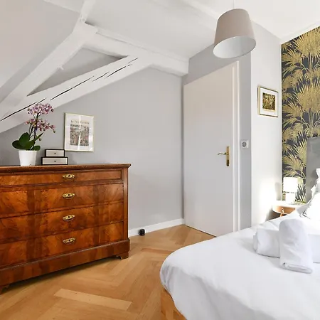 Romantique Fly Me To The Moon Apartmán